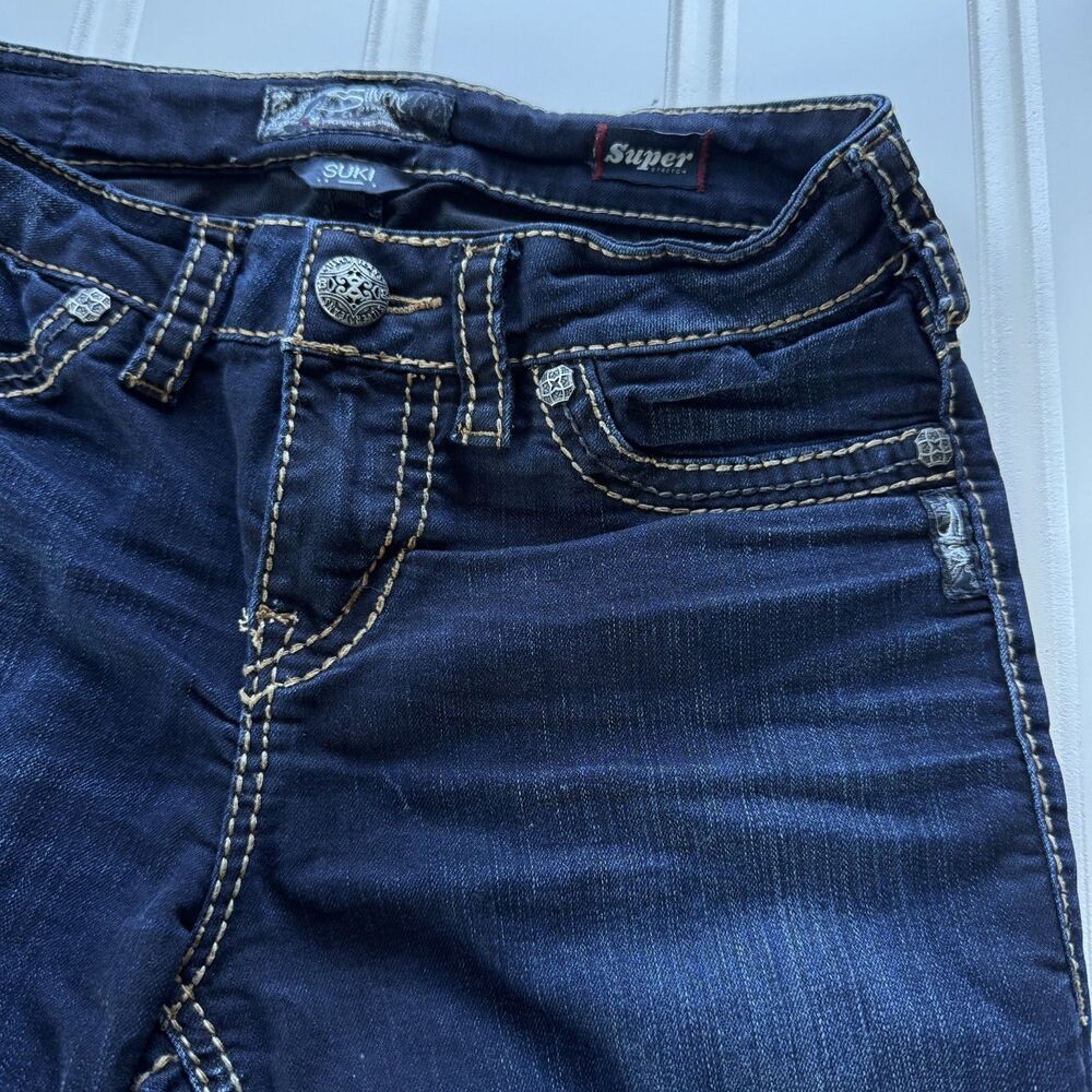 Silver Suki Dark Wash Skinny Jeans | Classic Clean Girl Minimalist Denim - Picture 3 of 7